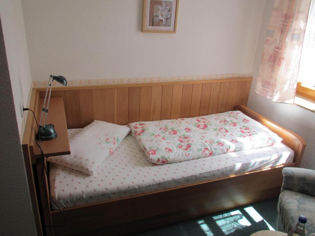 Hotel Pension Am Kurzentrum Bad Suderode Room photo